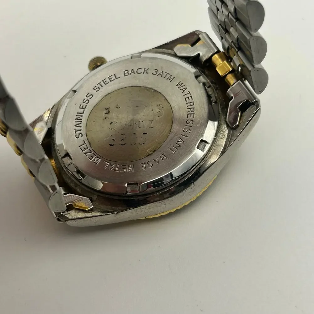 Vintage Benrus Diamond Quartz Mariner Watch Working New Battery